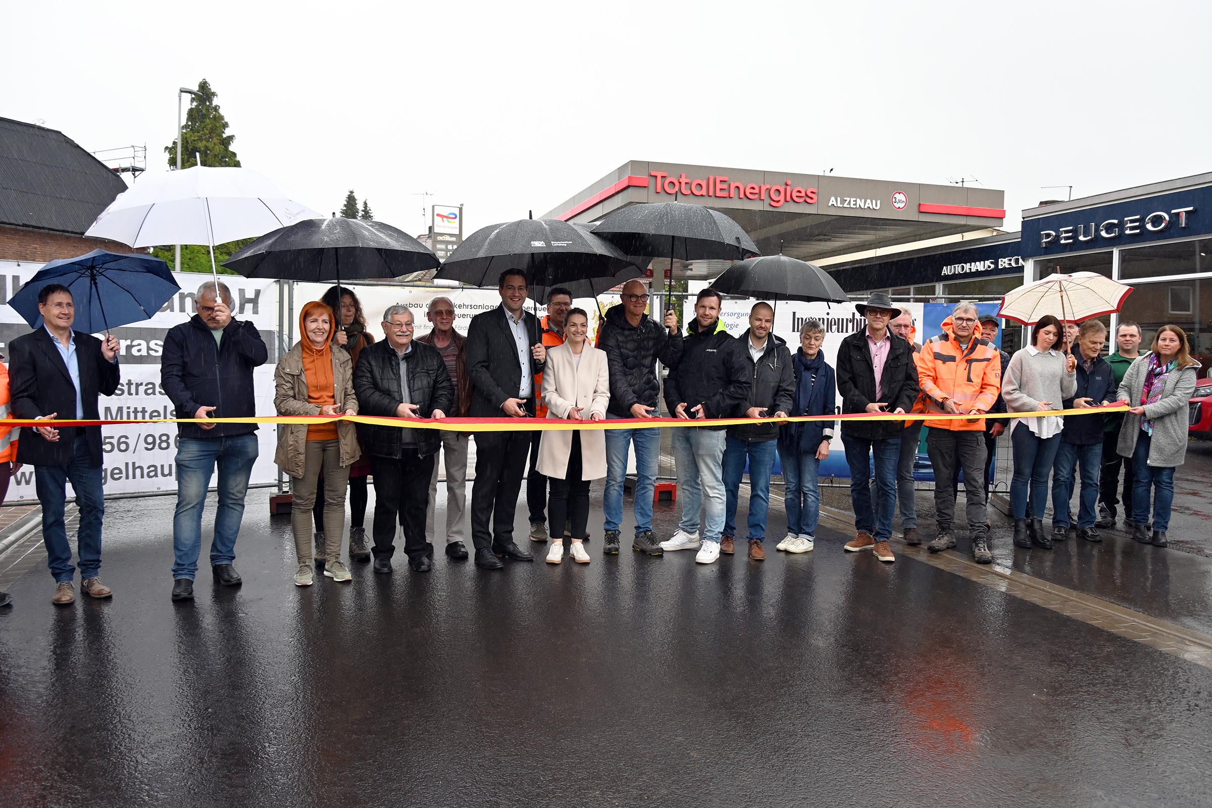Verkehrsfreigabe der Kälberauer Straße - Bildquelle: Stadt Alzenau